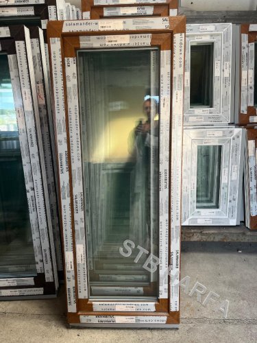 Okno 60x150 zlatý dub