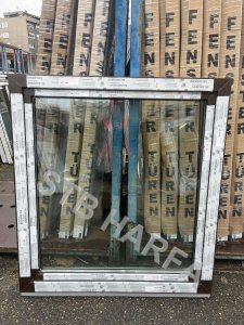 Okno 120x130 tmavý dub TROJSKLO 